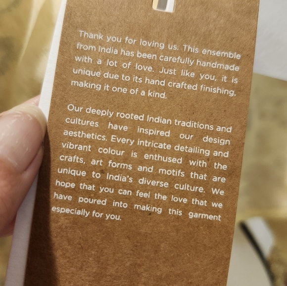 Hemant & Nandit Lyla Floral Crop Top - Picture 10 of 14